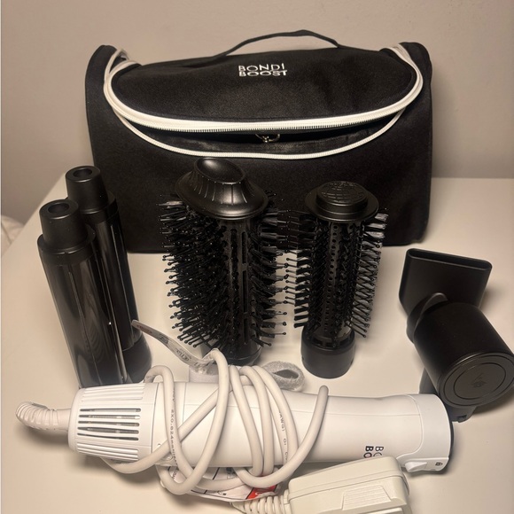 BondiBoost Other - Bondi Boost Hair Styling Set with Black Accessories